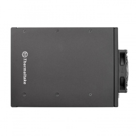 Сменный бокс для HDD/SSD Thermaltake Max 3504 SATA I/II/III/SAS SATA металл черный hotswap 4